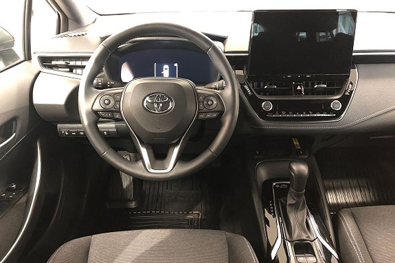 Toyota Corolla 10 of 21
