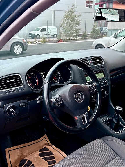 Volkswagen Golf I 7 of 9