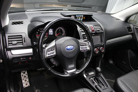 Subaru Forester 10 of 25