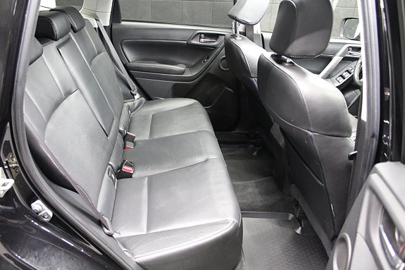 Subaru Forester 17 of 25