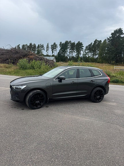Volvo XC60 5 of 9