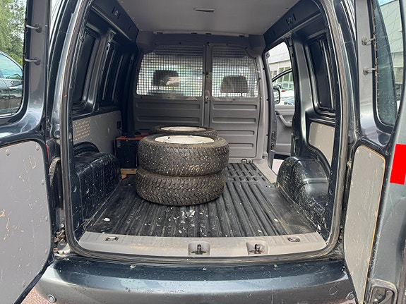 Volkswagen Caddy 7 of 8