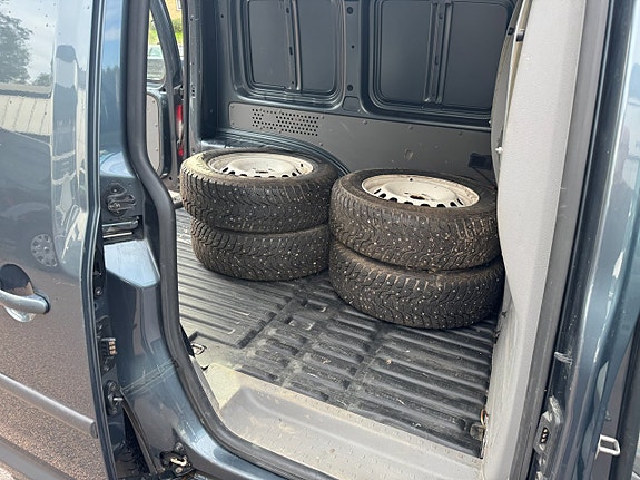 Volkswagen Caddy 8 of 8
