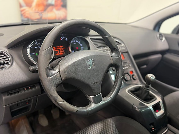 Peugeot 5008 21 of 21