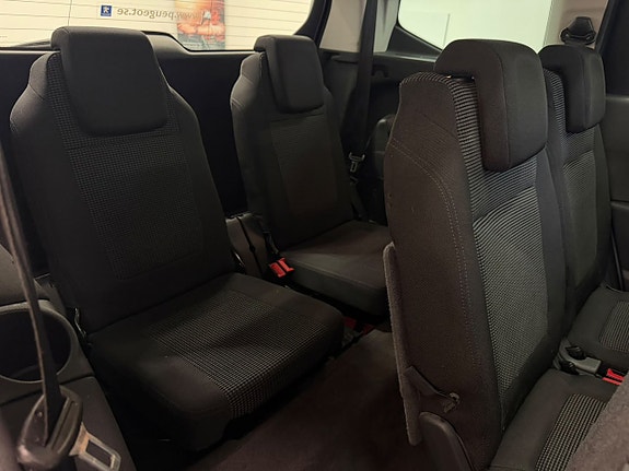 Peugeot 5008 6 of 21