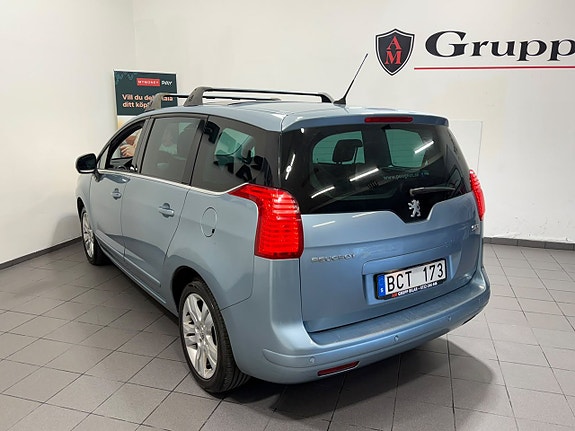 Peugeot 5008 10 of 21