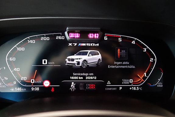 BMW X7 8 of 11