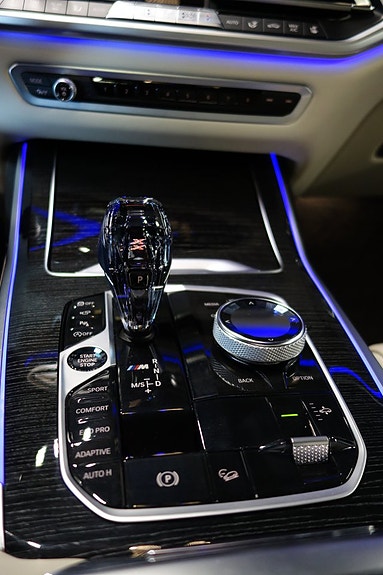 BMW X7 11 of 11