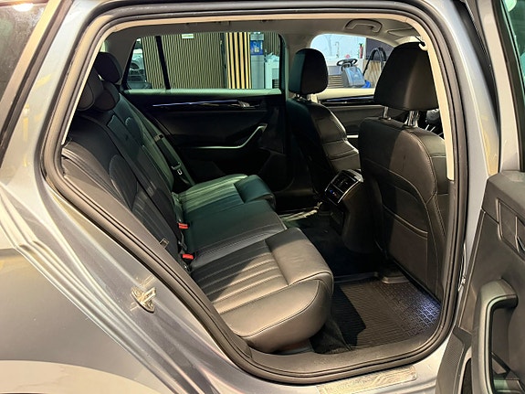 Skoda Superb 27 of 30