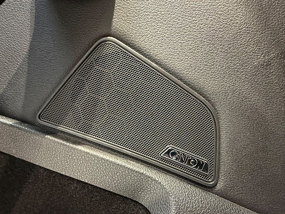 Skoda Superb 22 of 30
