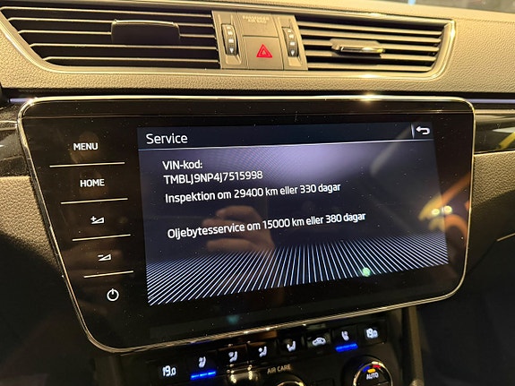 Skoda Superb 17 of 30