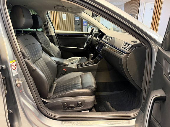 Skoda Superb 28 of 30