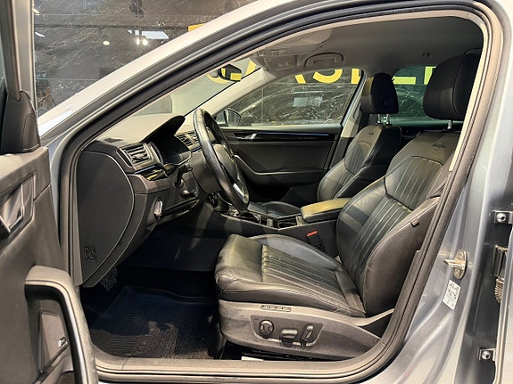 Skoda Superb 23 of 30