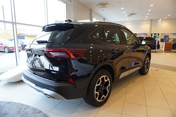 Ford Kuga 3 of 7