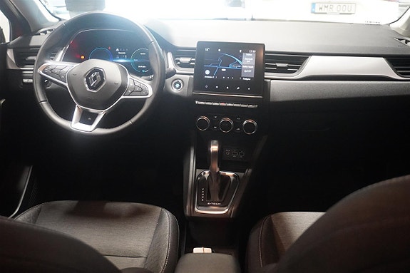Renault Captur 2 of 7