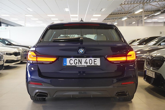 BMW 530e 4 of 24