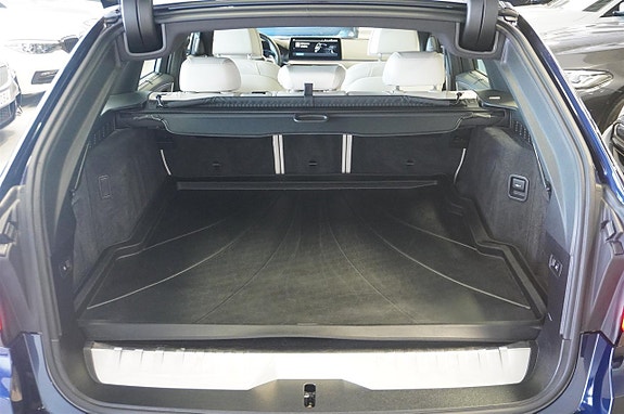 BMW 530e 23 of 24