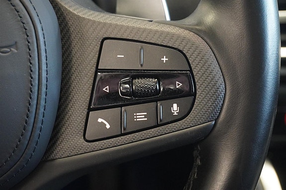BMW M440i 15 of 26