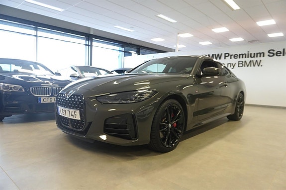 BMW M440i 2 of 26