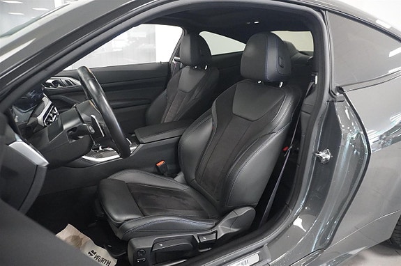 BMW M440i 7 of 14