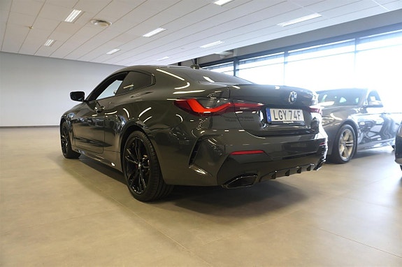 BMW M440i 5 of 26
