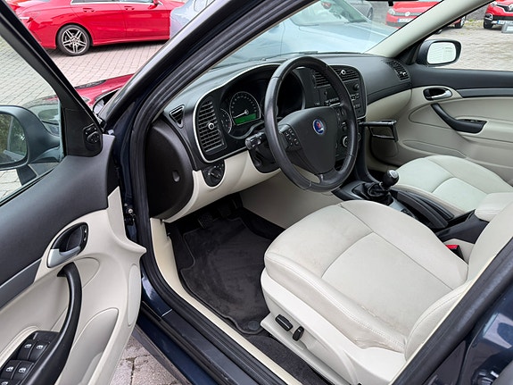 Saab 9-3 19 of 29