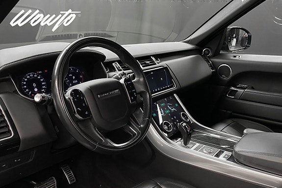 Land Rover Range Rover Sport 8 of 26