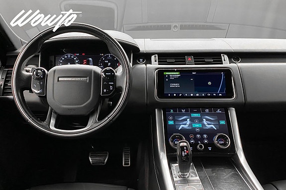 Land Rover Range Rover Sport 23 of 26