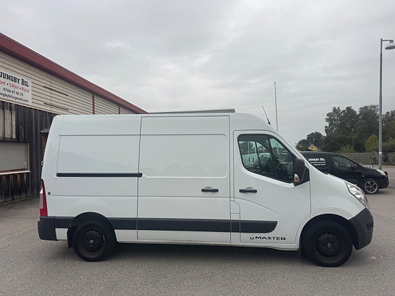 Renault Master 6 of 16
