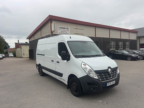 Renault Master 7 of 16