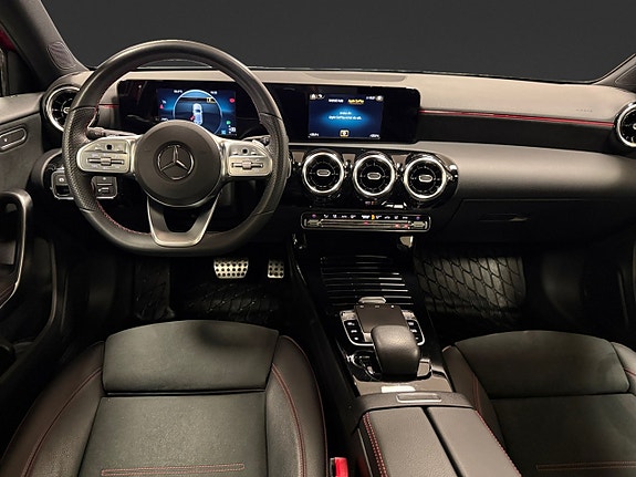 Mercedes-Benz A200 12 of 16