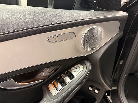 Mercedes-Benz GLC220 d 9 of 16