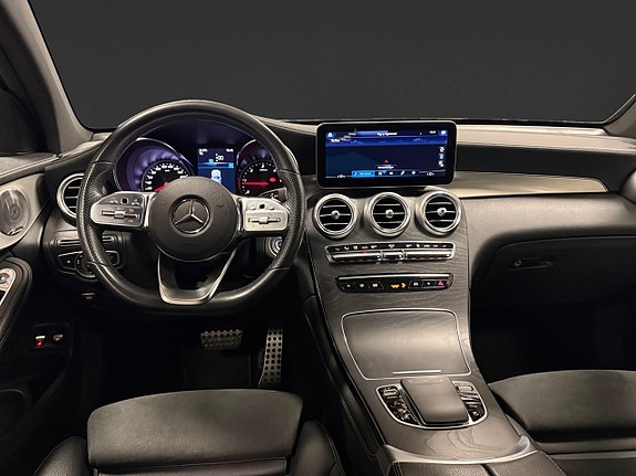 Mercedes-Benz GLC220 d 12 of 16