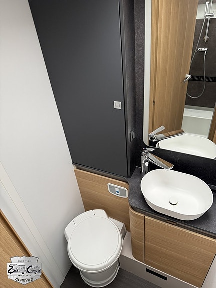 Adria MATRIX 670SL 11 of 21