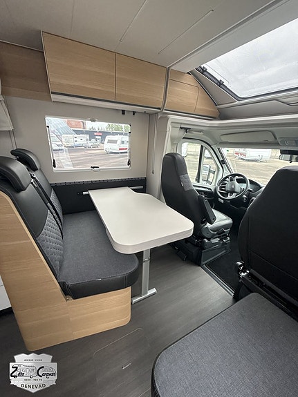 Adria MATRIX 670SL 2 of 21
