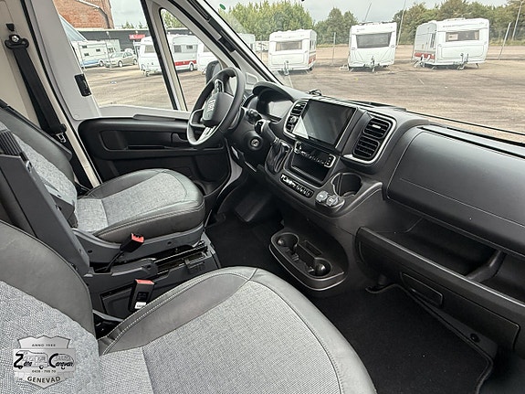 Adria MATRIX 670SL 6 of 21