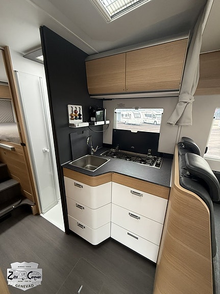 Adria MATRIX 670SL 8 of 21