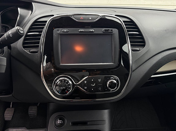 Renault Captur 9 of 11