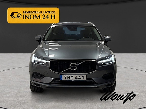 Volvo XC60 2 of 19