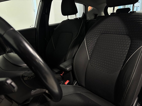 Ford Fiesta 25 of 30