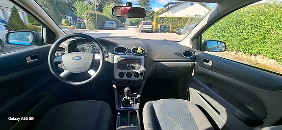 Ford Focus 7 of 8
