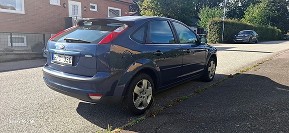 Ford Focus 4 of 8