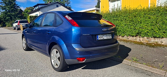 Ford Focus 3 of 8