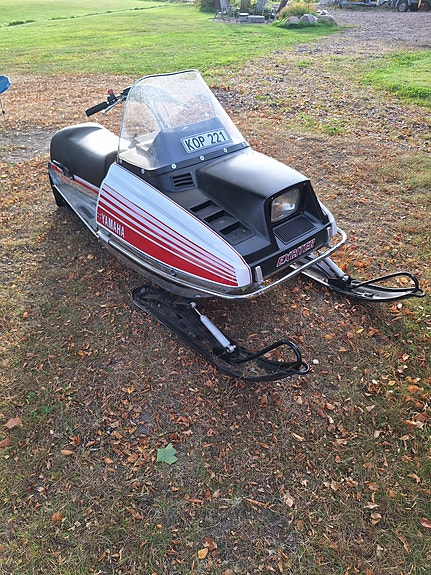 Yamaha EX 440 2 of 11