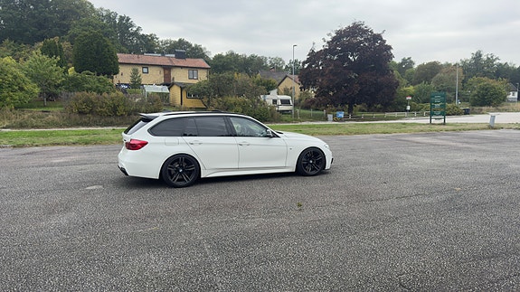 BMW 340i 4 of 10