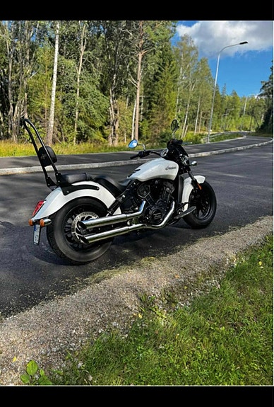 INDIAN Scout 4 of 5