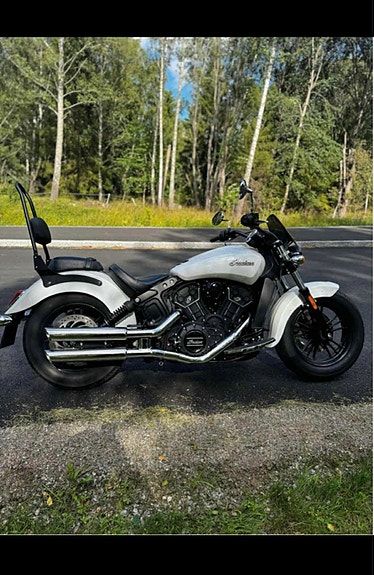 INDIAN Scout 3 of 5