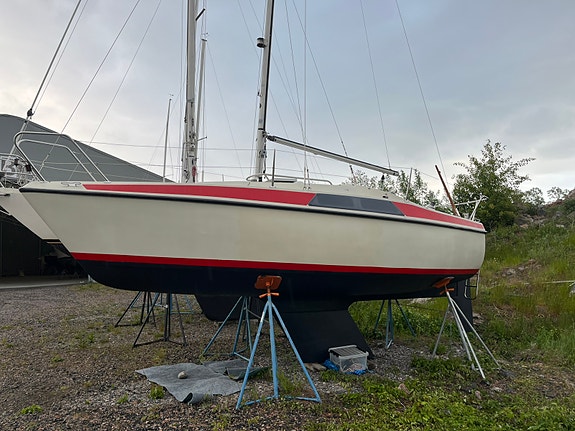 Maxi 68 2 of 5