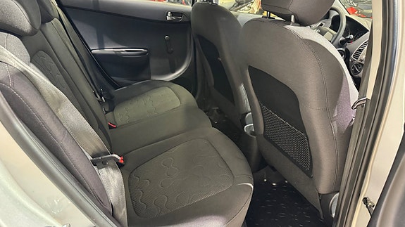 Hyundai i20 16 of 17