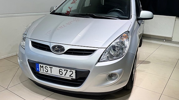Hyundai i20 5 of 17